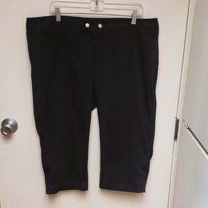 Torrid black capris